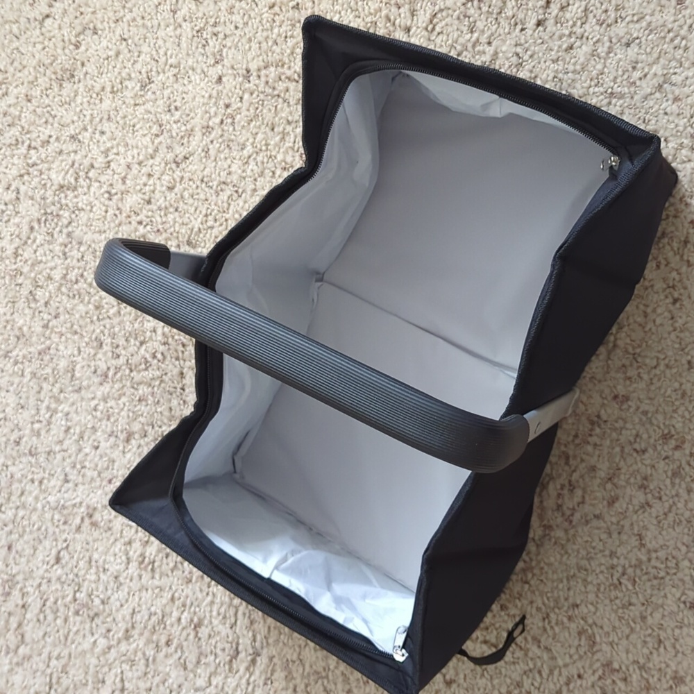 NWT True Accordion Cooling Carrier